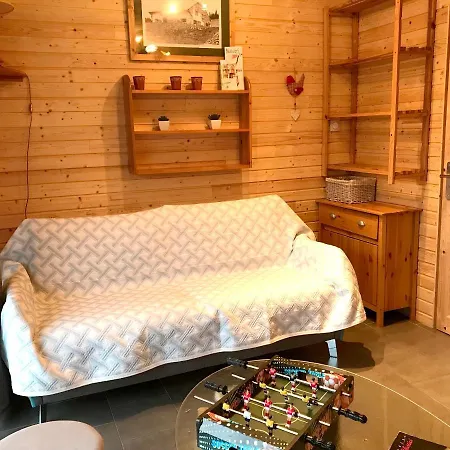 Studio A Avec Magnifique Vue Sur La Montagne Jardin Amenage Et Wifi A 4 Km De La Plage * Le Ménil
