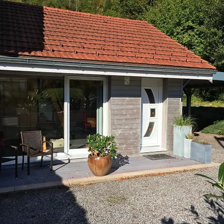 Διαμέρισμα Studio A Avec Magnifique Vue Sur La Montagne Jardin Amenage Et Wifi A 4 Km De La Plage