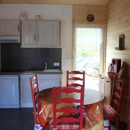 Studio A Avec Magnifique Vue Sur La Montagne Jardin Amenage Et Wifi A 4 Km De La Plage * Le Ménil