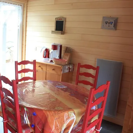 Studio A Avec Magnifique Vue Sur La Montagne Jardin Amenage Et Wifi A 4 Km De La Plage * Le Ménil