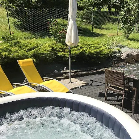 Διαμέρισμα Studio A Avec Magnifique Vue Sur La Montagne Jardin Amenage Et Wifi A 4 Km De La Plage